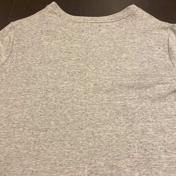 Lou & Grey incredibly soft sweatshirt. Like New - Picture 7 of 7